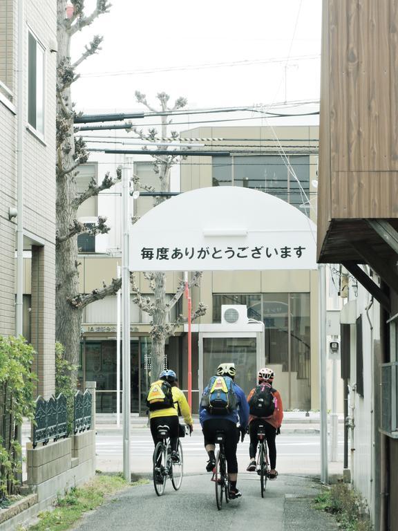 Cyclo No Ie Hotel Imabari Railway Station Exterior foto